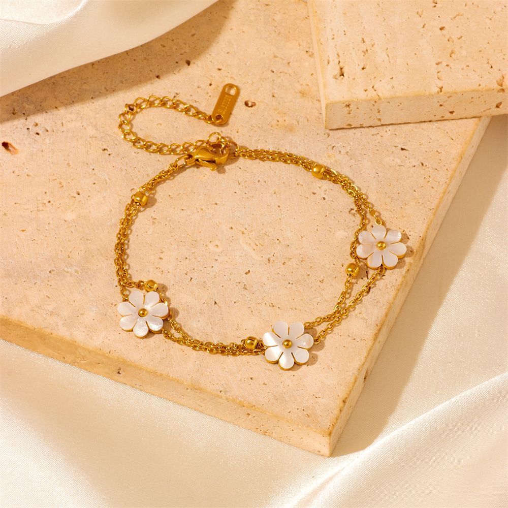 Rani - Flower Bracelet