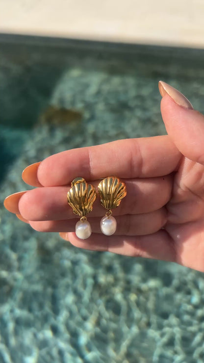 Indah - Shell Earrings